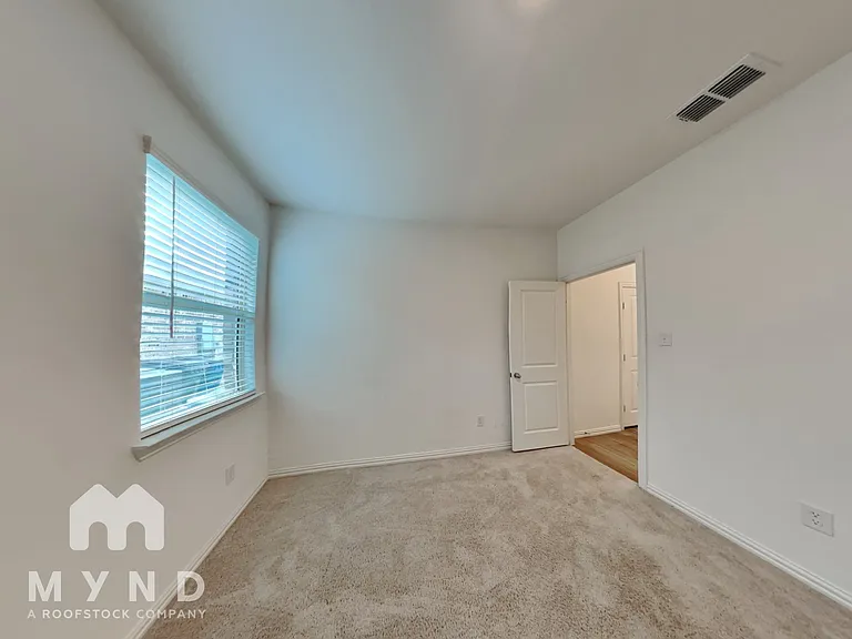 4900 Parrington Dr — Photo 23