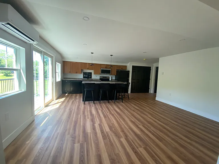 60 Sheldon St #3 — Photo 7