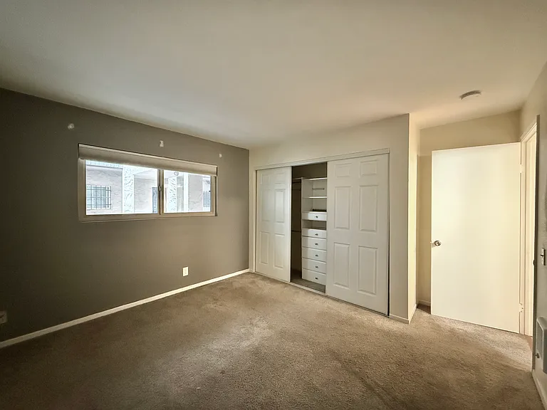 2522 Clairemont Dr #103 — Photo 19
