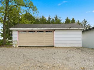 E Harrold Rd, Churubusco, IN 46723