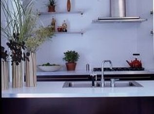 9900 Old Sound Ave, Mattituck, NY 11952