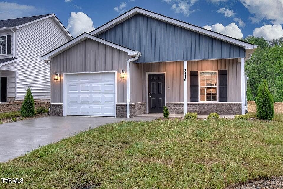 1st image of 1412 Cora Ln
