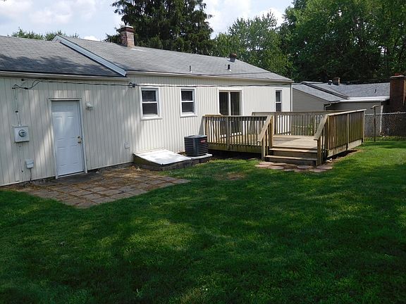 2nd image of 6100 Hardy Ave