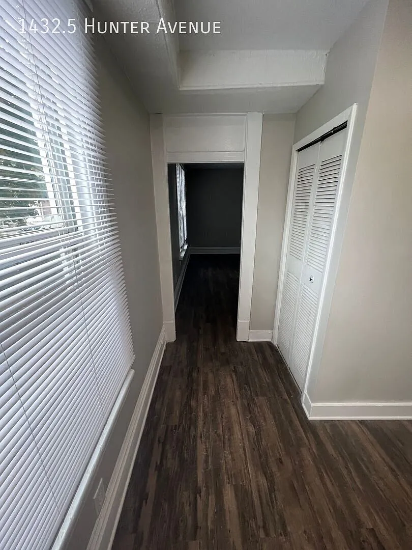 1 Bed 1 Bath Apartment Near OSU Medical — Photo 4
