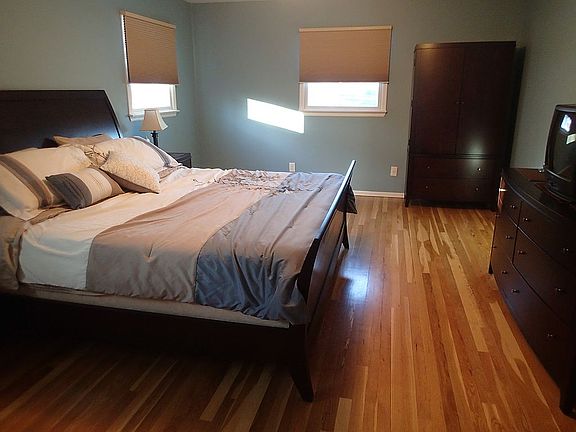 5th image of 18 Virginia St
