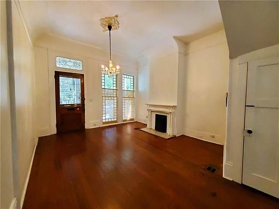 2nd image of 1112 3rd St #A