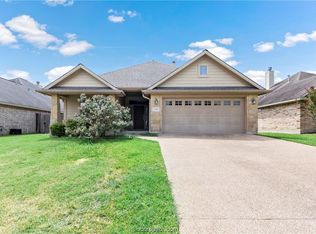 120 Rugen Ln, College Station, TX 77845