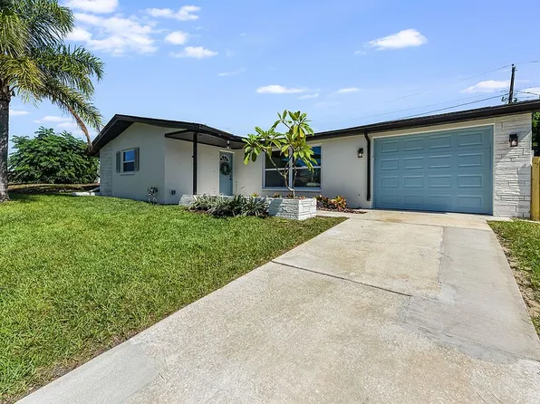 3700 Kimberly Oaks Dr, Holiday, FL 34691