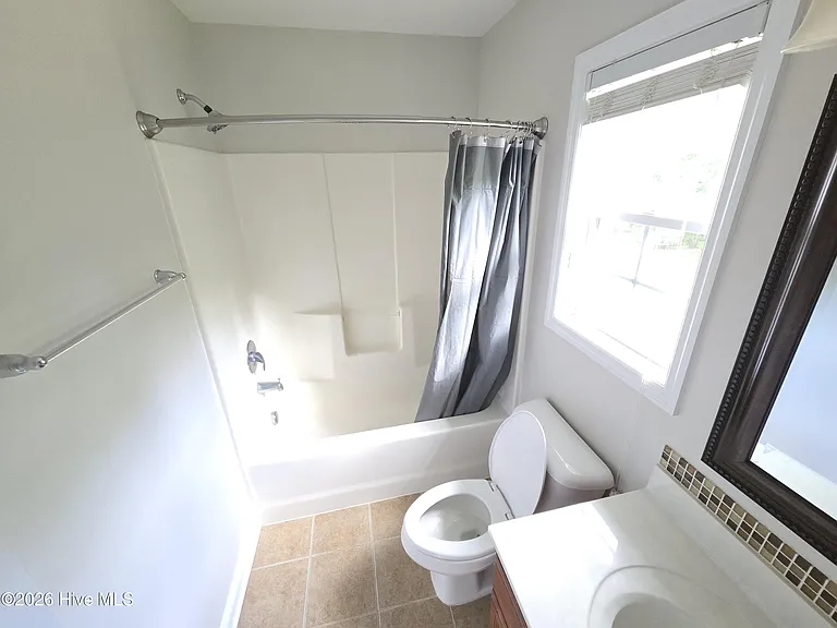 305 Cabin Cir — Photo 18