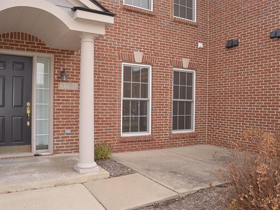 2nd image of 5701 Hampshire Ln