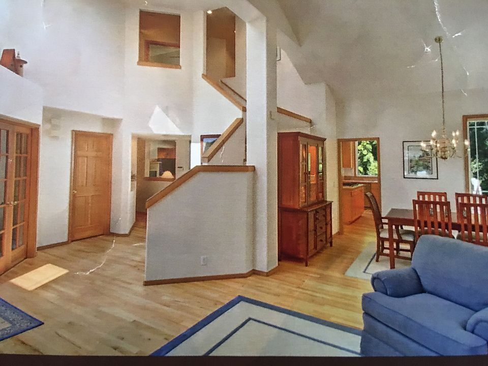 1st image of 45812 SE 137th St