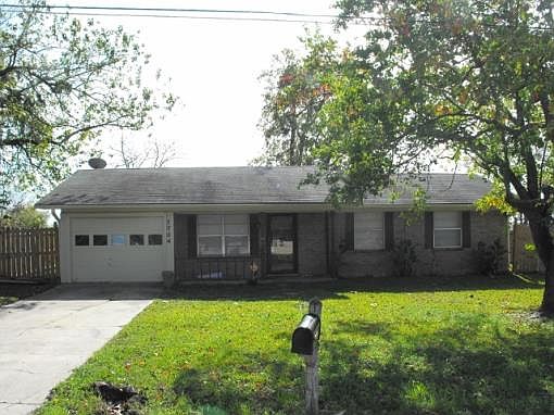 2nd image of 1704 W Taylor St
