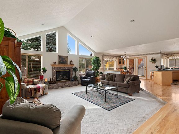 4th image of 600 E Kokanee Dr