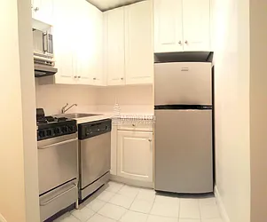 Rented by Manhattan Connection