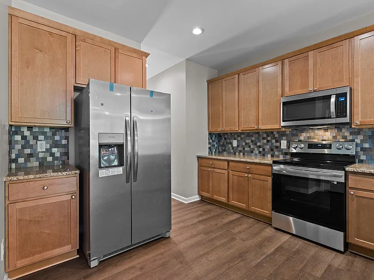 214 N Guthrie Ave #A — Photo 3