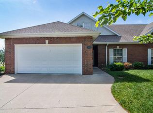 203 Blue Sky Ct, Columbia, MO 65203