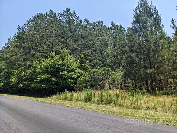 2nd image of 223 Plantation Way #82