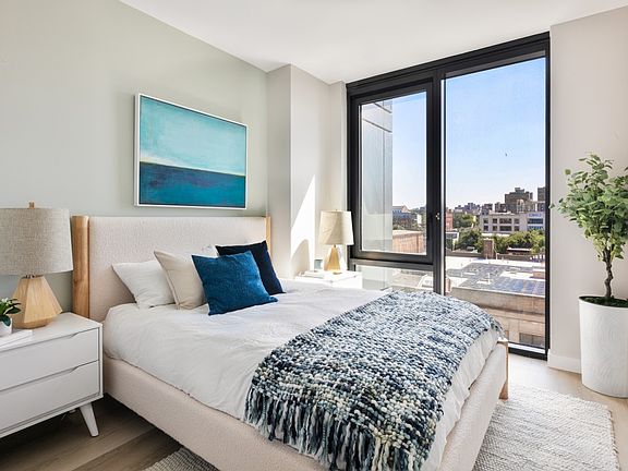 5th image of 1057 Atlantic Ave #1611