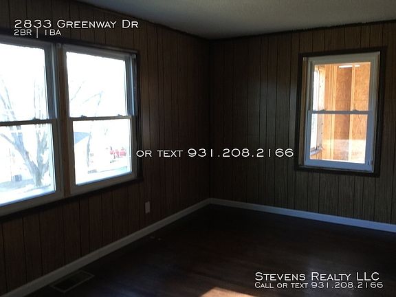 5th image of 2833 Greenway Dr