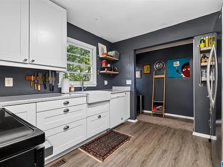 636 Oakdale St — Photo 11