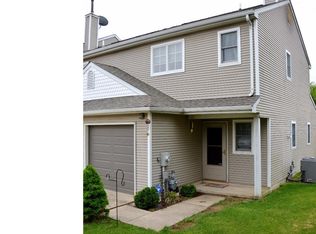 2 S Merriment Dr, Newark, DE 19702