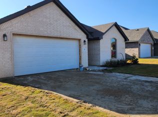 224 Rock Hill Dr, Crowley, TX 76036