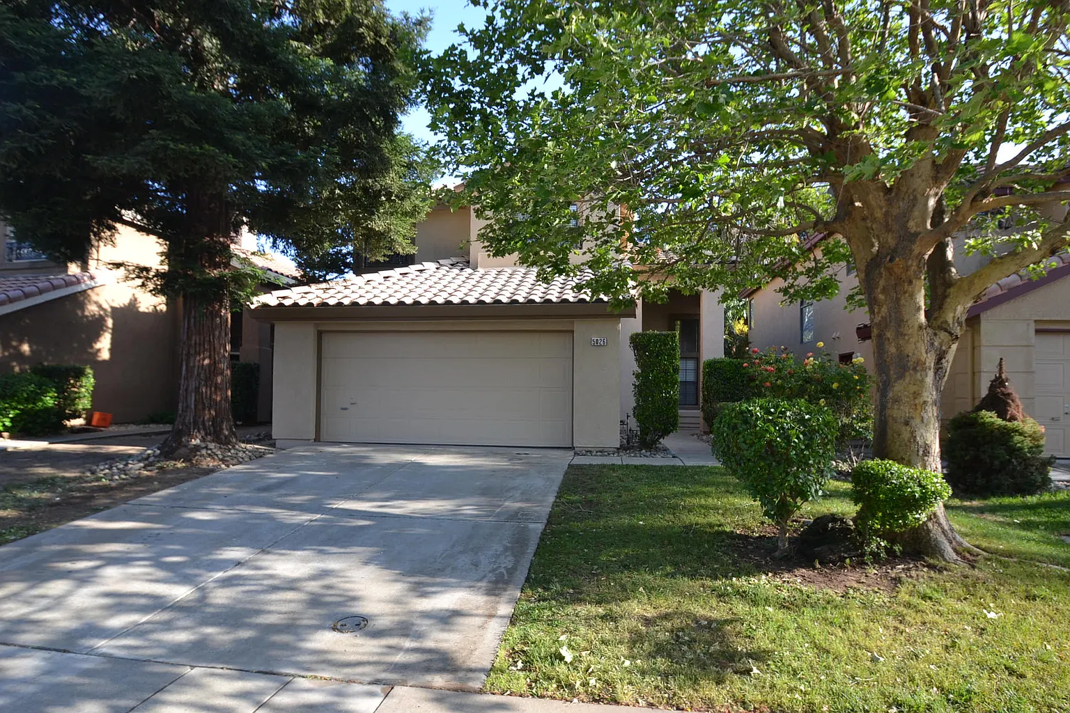 5026 Felicia Way photo 1