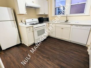 539 S Aiken Ave #1, Pittsburgh, PA 15232