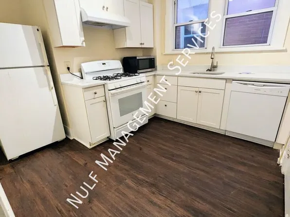 539 S Aiken Ave #1, Pittsburgh, PA 15232