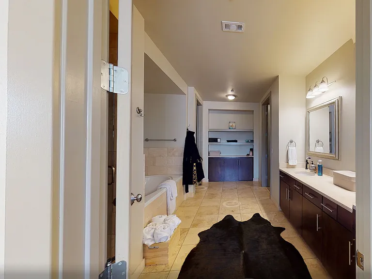 Acoma St — Photo 12
