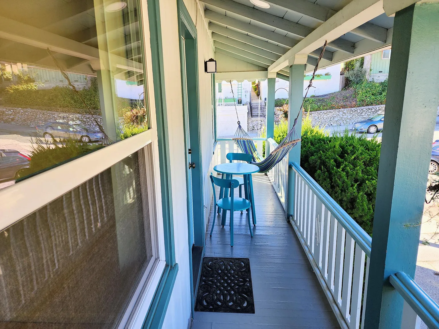 2 bed, 428 sqft, $3,390 — Photo 1