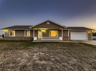 1150 Viewridge Rd, Bennett, CO 80102