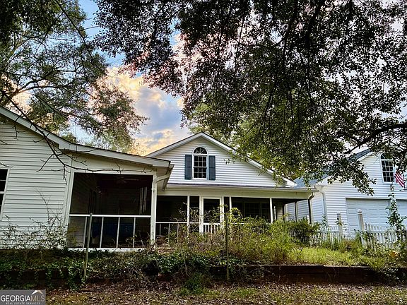 4th image of 145 Kellett Rd NE