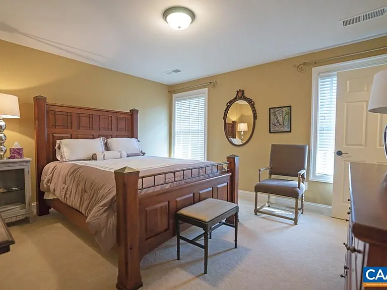 836 Colridge Dr — Photo 13