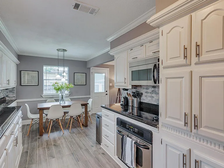 11259 Drummond Dr — Photo 15