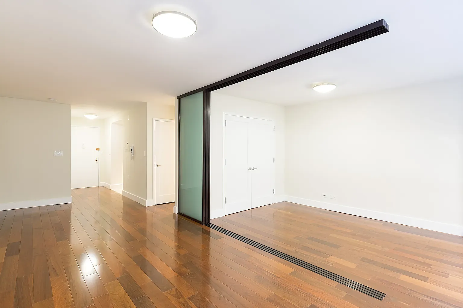 210 West 89th Street — Photo 3