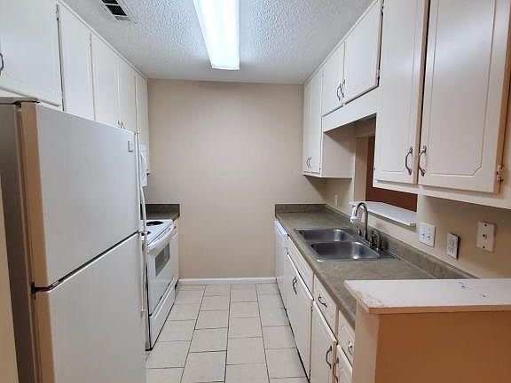 4th image of 119 Pineridge Dr