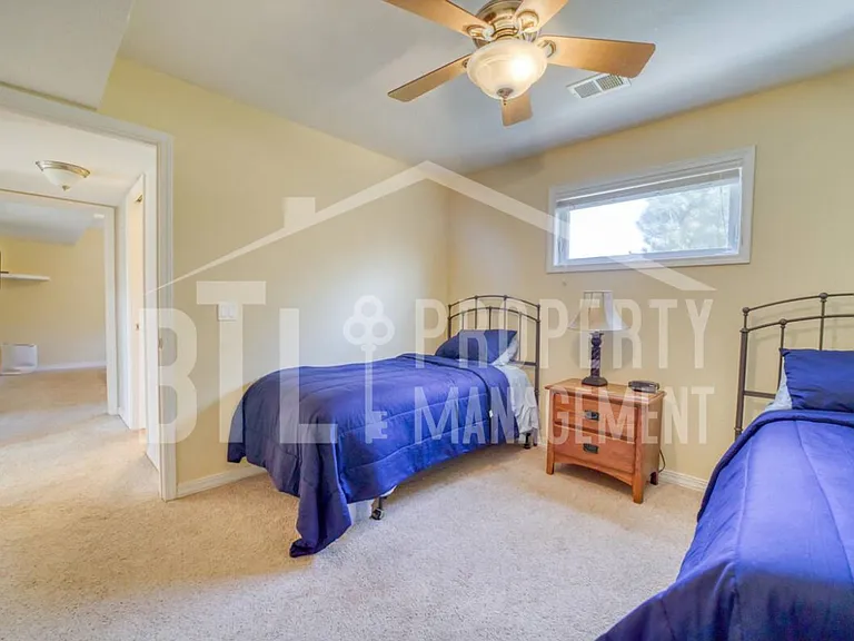 134 Lake Village Ln — Photo 36