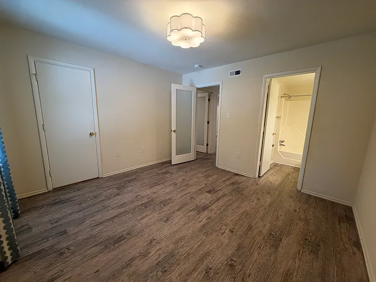 Forestbrook Apartments — Photo 59