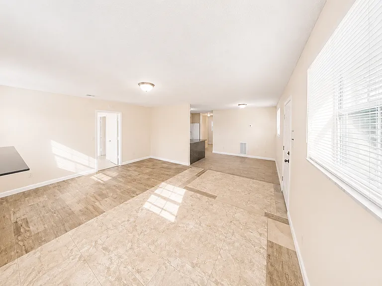 3903-3915 NW Gainesville Rd — Photo 5