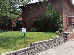 1146 S 21st St #1, Decatur, IL 62521