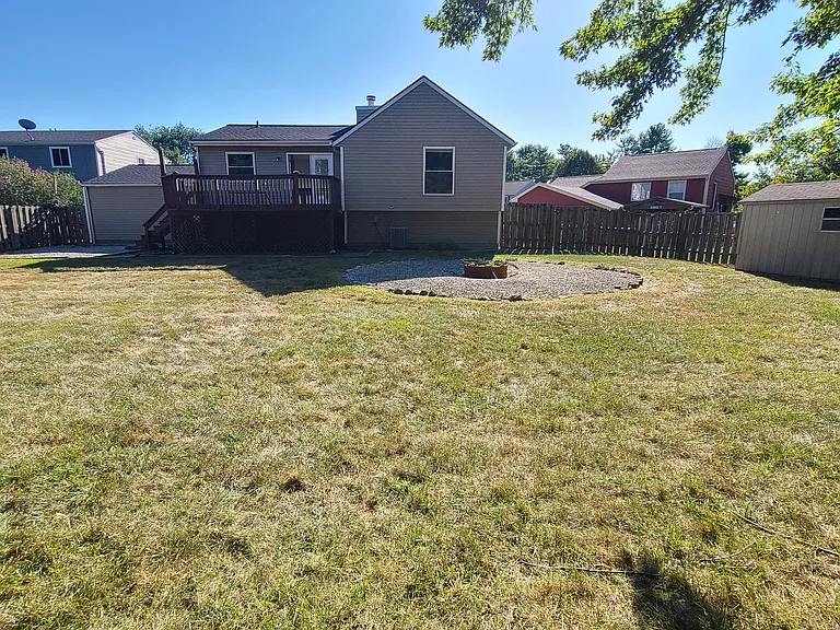 9820 Aylesworth Ln — Photo 58