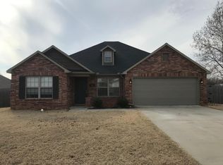 751 Maryann Way, Springdale, AR 72764