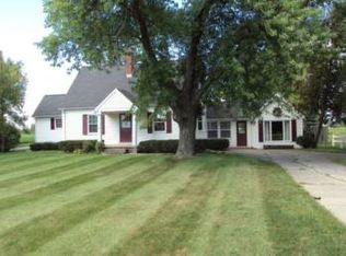 2845 E Gordonville Rd, Midland, MI 48640