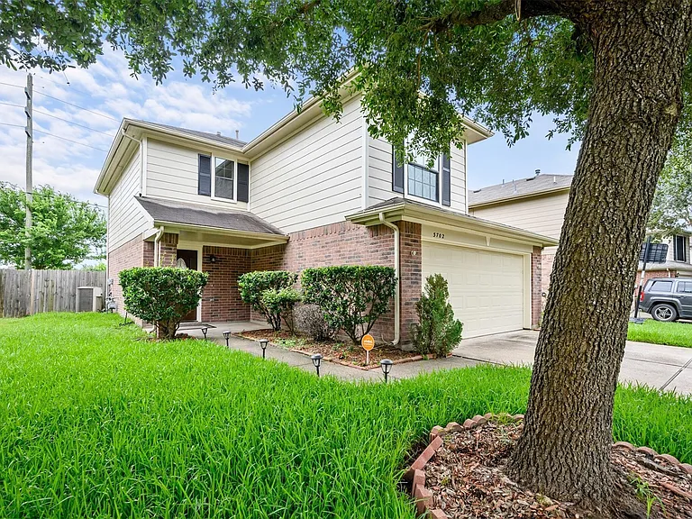 3702 Bent Springs Ln — Photo 1