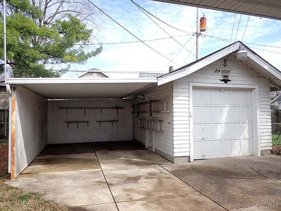 2nd image of 920 Tiffin Ave