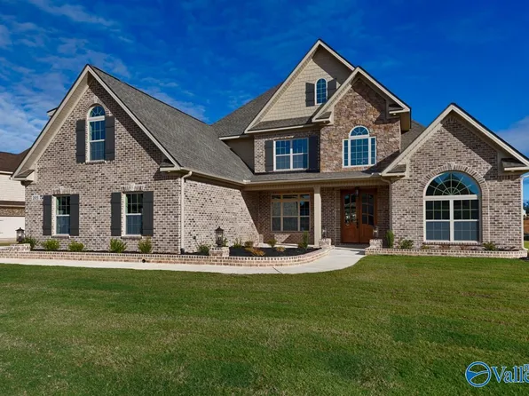 205 Maple Branch Ct, Meridianville, AL 35759