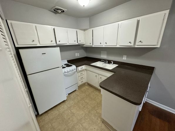 1556 Alexandria Dr #1B-Z3