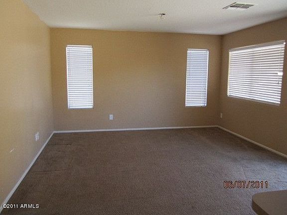 3rd image of 1722 E Keith Ave