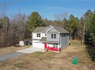 724 Dutch Rd, Suffolk, VA 23437